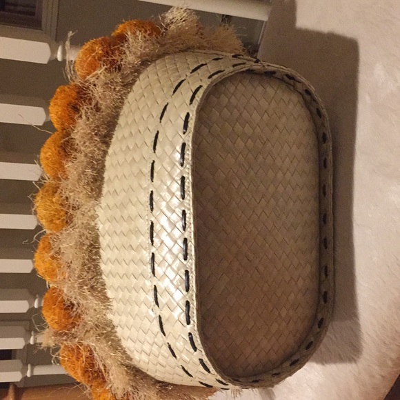 Tory Burch Pom Pom Beach Bucket - Gold Tote - Picture 6 of 14